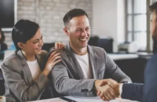 Étudiants et jeunes actifs: faut-il choisir la banque de papa-maman?