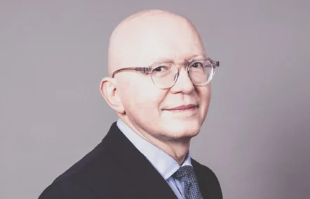 Éric Mension-Rigau (© ANNAH ASSOULINE)