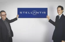 Stellantis dément tout projet de fusion, après des spéculations sur Renault