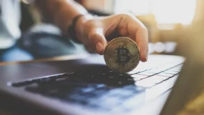 Faut-il investir dans un ETF bitcoin?