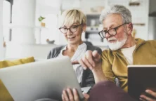 Retraites : 62 ans ou pas, l’exécutif insiste sur la nécessité d’atteindre l’équilibre