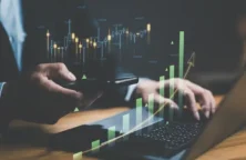 Les flux d’investissement mondiaux en net repli à l’approche de la fin d’année