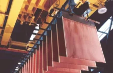 Usine - panneaux de cuivre(©VISMEDIA)