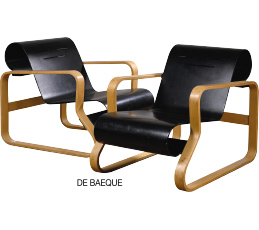 Paire de fauteuils, modèle n° 41 dit «Paimio» créé vers 1950 par Alvar Aalto (1898-1976)
