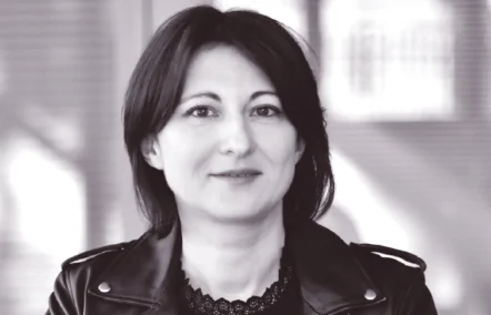 Adina Revol, professeure à Sciences Po