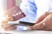 Carte bancaire : donner son numéro pour réserver ne vaut pas accord de paiement